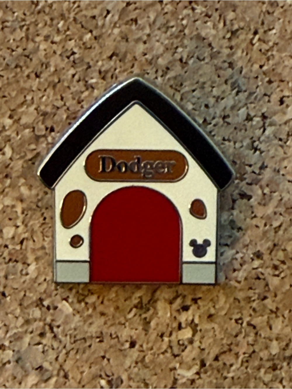 Disney Dodger Doghouse Pin - Oliver and Company - hidden Mickey 2019